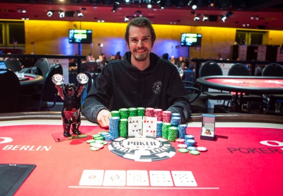 WSOPC High roller vitaz